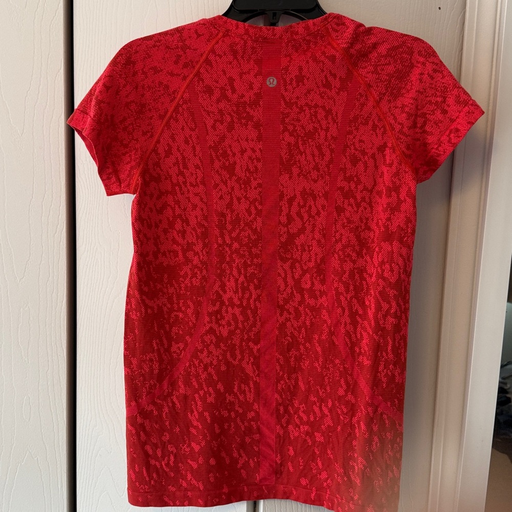 Lululemon Tee - image 3